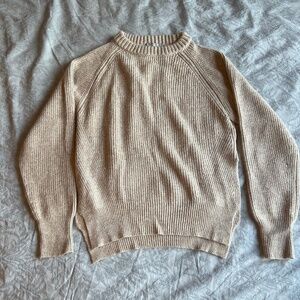 Modern citizen sweater size medium.